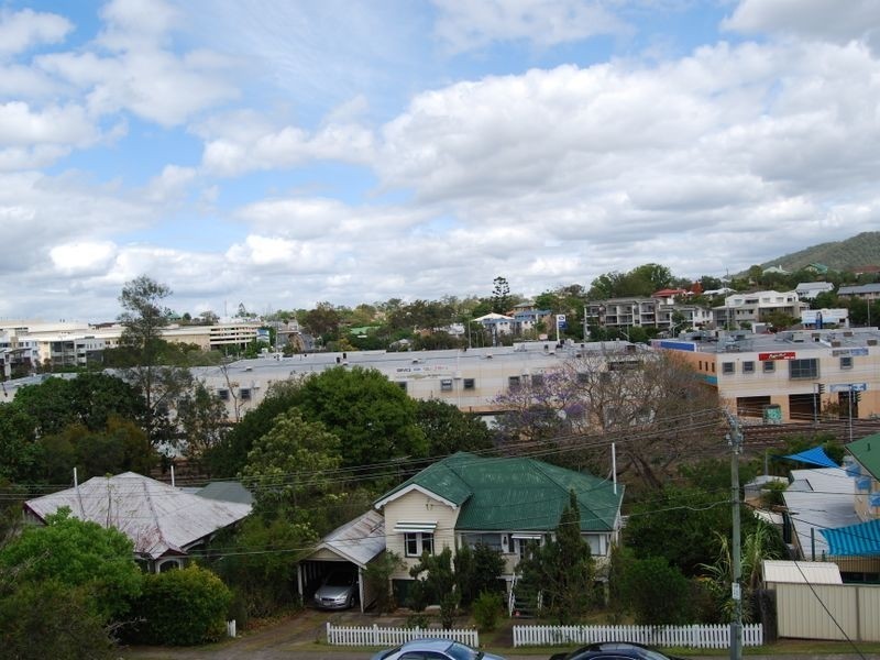 4/50 York Street, Indooroopilly QLD 4068