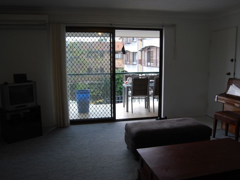 4/50 York Street, Indooroopilly QLD 4068