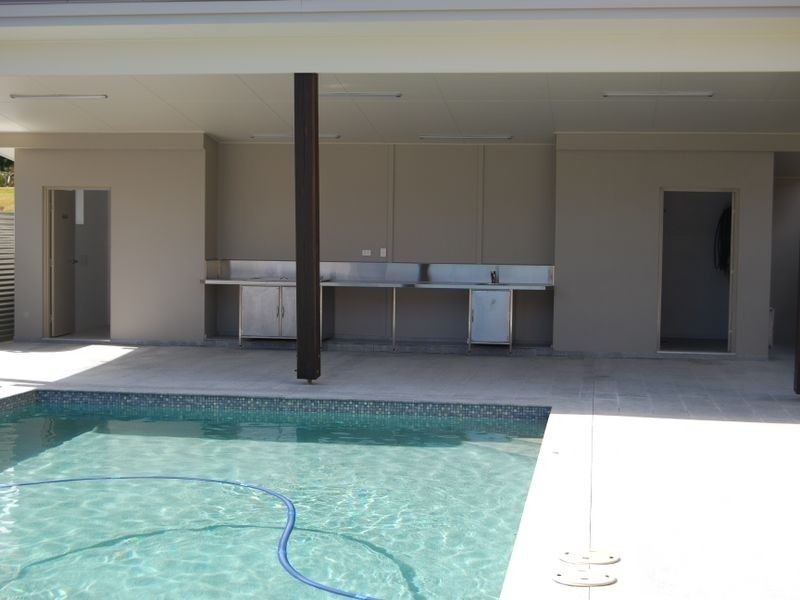 36 Carwoola Street, Bardon QLD 4065