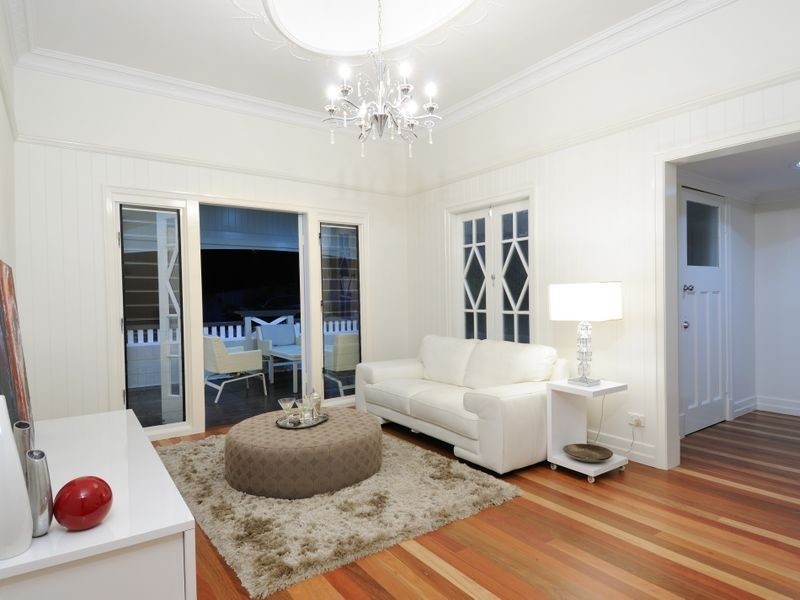 15A Adsett Street, Taringa QLD 4068