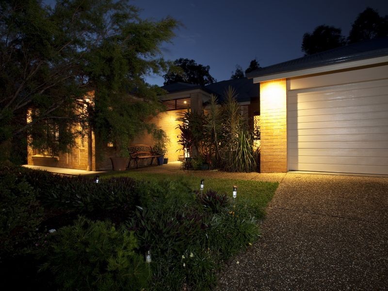 20 Jacksonia Drive, Seventeen Mile Rocks QLD 4073