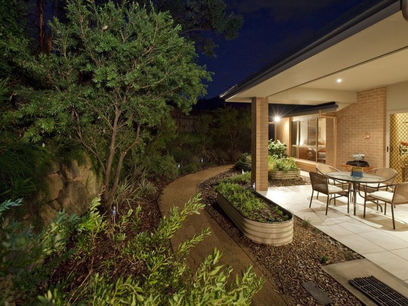 20 Jacksonia Drive, Seventeen Mile Rocks QLD 4073