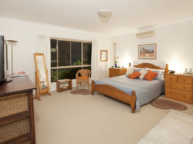 20 Jacksonia Drive, Seventeen Mile Rocks QLD 4073