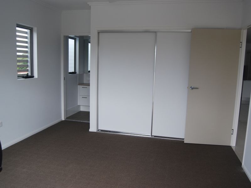 8/10 Lynne Grove Avenue, Corinda QLD 4075