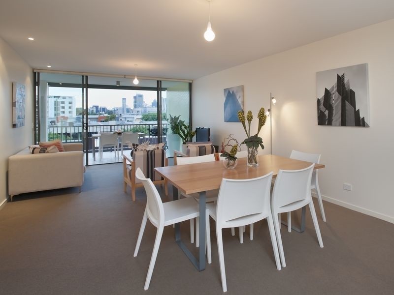 8 Musgrave Street, West End QLD 4101