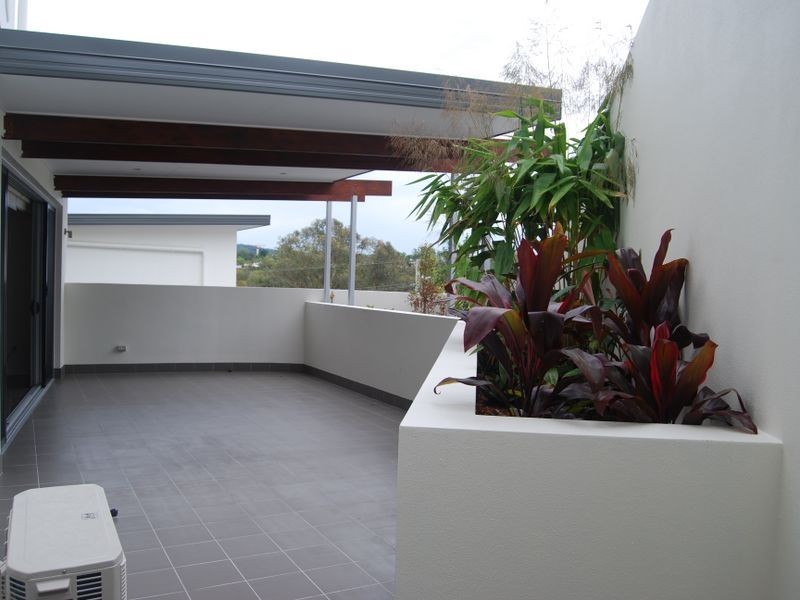 6/74 Dengate Lane, St Lucia QLD 4067