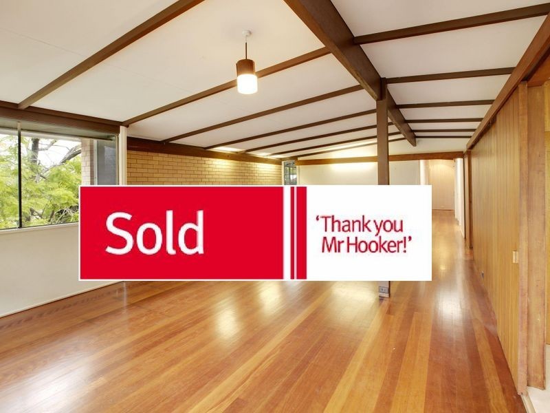 11 Elmira Street, Indooroopilly QLD 4068