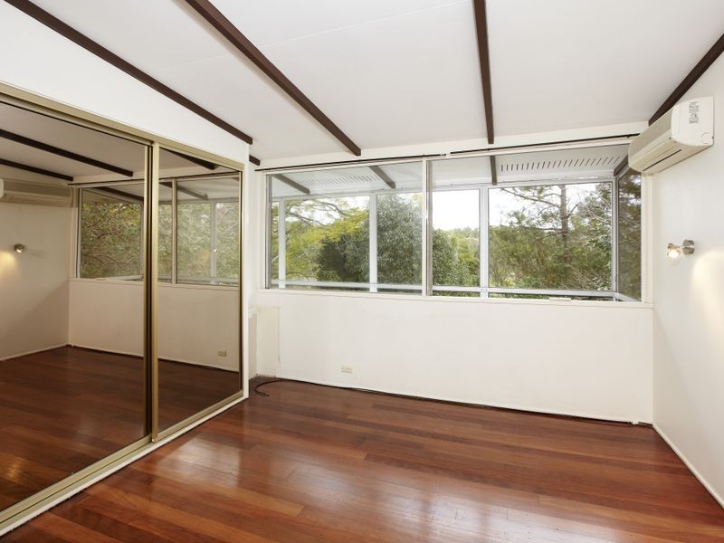 11 Elmira Street, Indooroopilly QLD 4068