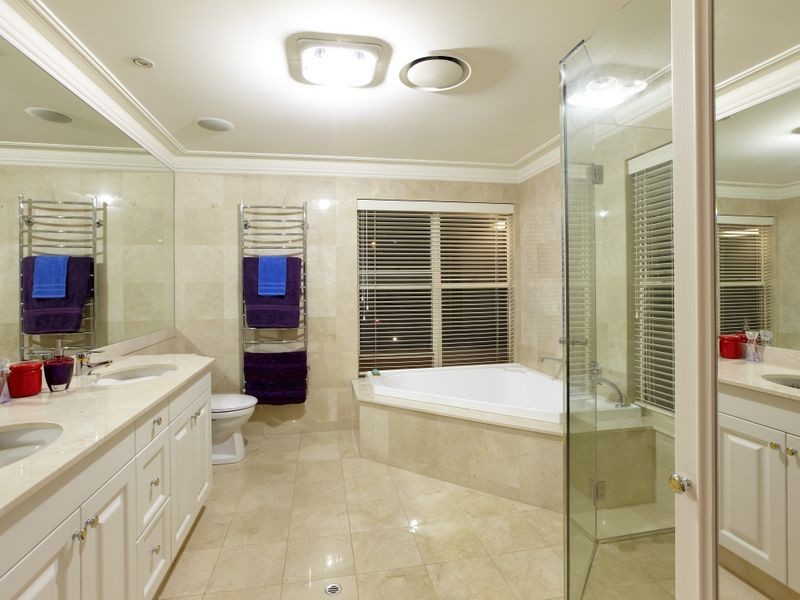 181 Hawken Drive, St Lucia QLD 4067