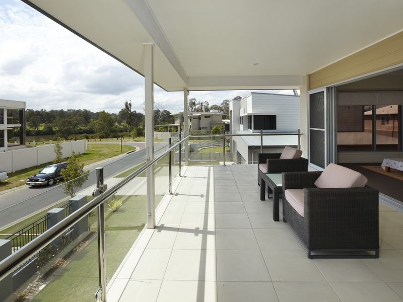 Sinnamon Park QLD 4073