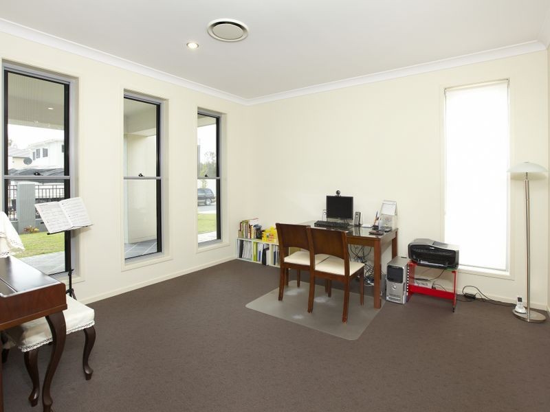 Sinnamon Park QLD 4073