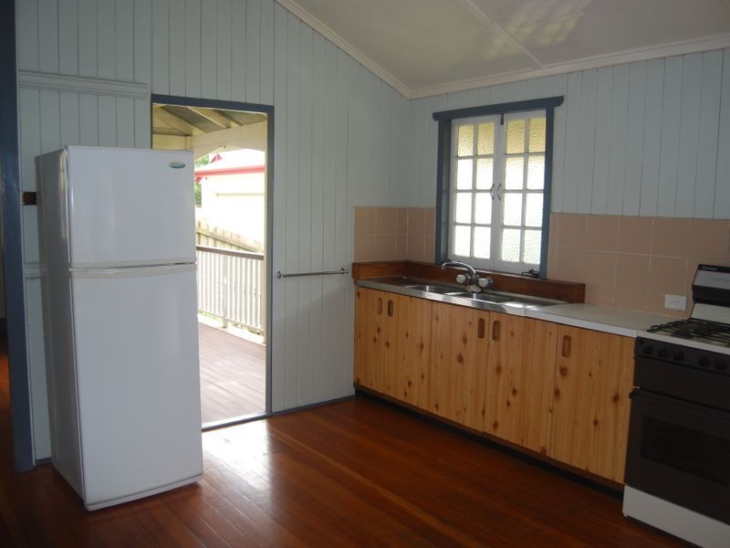86 Manchester Terrace, Indooroopilly QLD 4068
