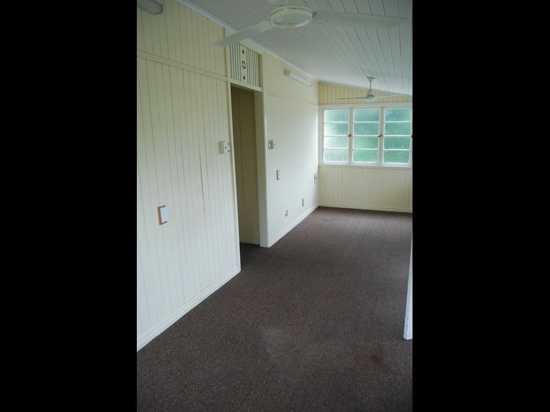 25 Walsh Street, Milton QLD 4064