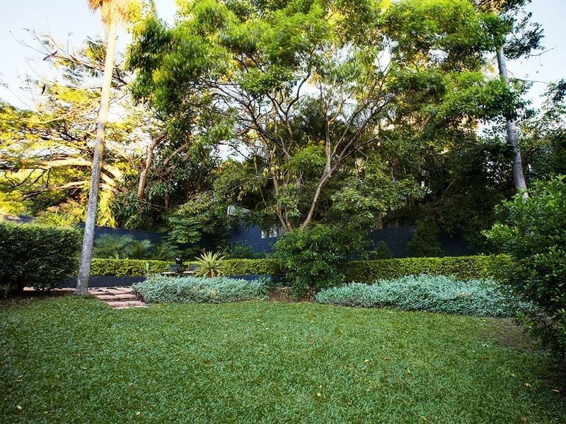 21 Dagmar Street, Holland Park West QLD 4121
