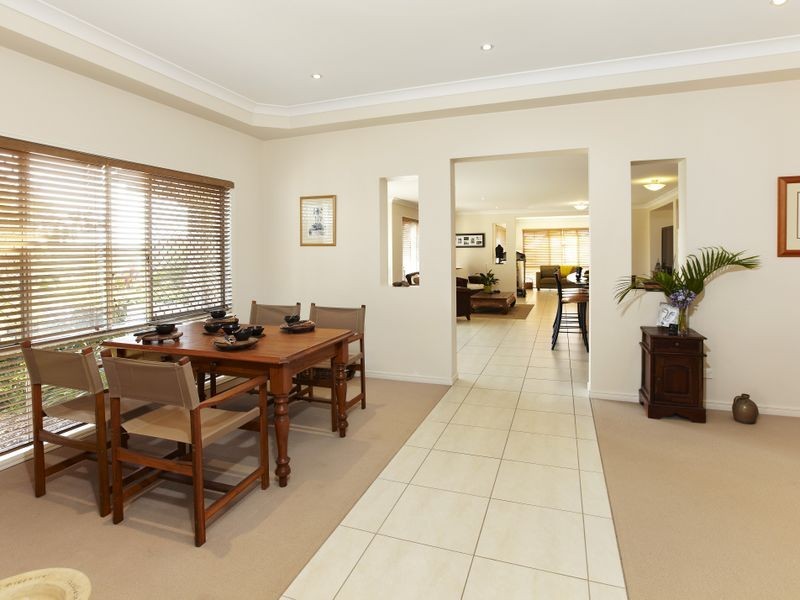 35 Glenwood Place, Moggill QLD 4070