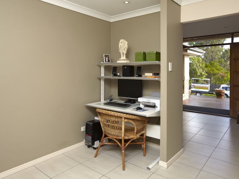 35 Glenwood Place, Moggill QLD 4070
