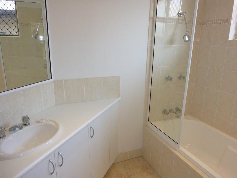 97 Cedar Road, Palm Cove QLD 4879