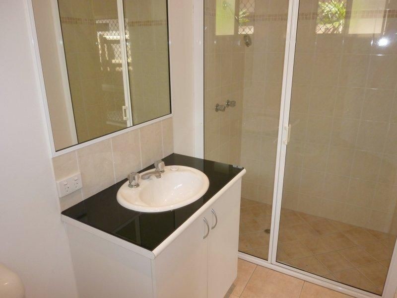 97 Cedar Road, Palm Cove QLD 4879