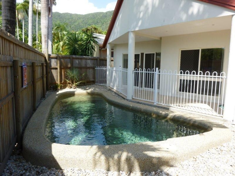97 Cedar Road, Palm Cove QLD 4879