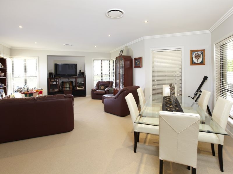 Sinnamon Park QLD 4073