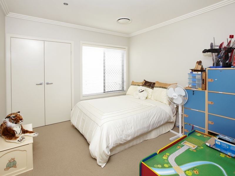 Sinnamon Park QLD 4073