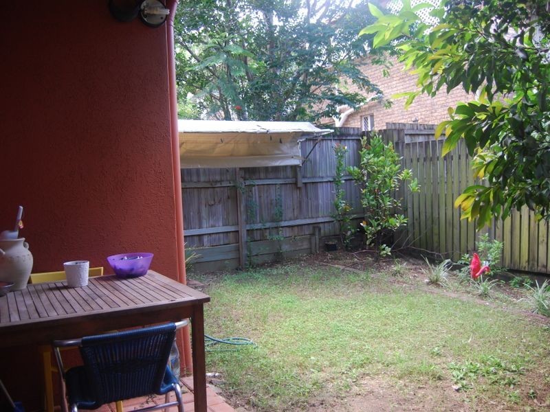 4/63 Coonan Street, Indooroopilly QLD 4068