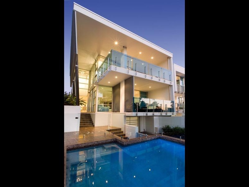 39 Derby Street, Highgate Hill QLD 4101