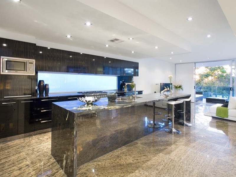 39 Derby Street, Highgate Hill QLD 4101
