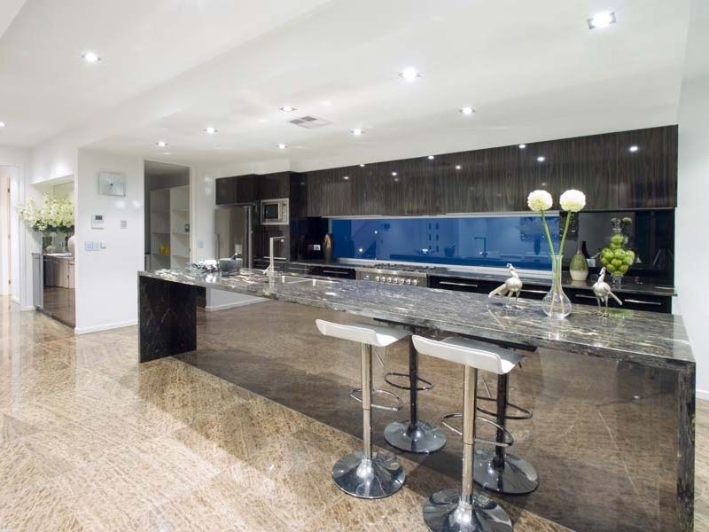 39 Derby Street, Highgate Hill QLD 4101