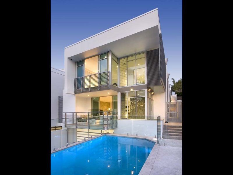 37 Derby Street, Highgate Hill QLD 4101