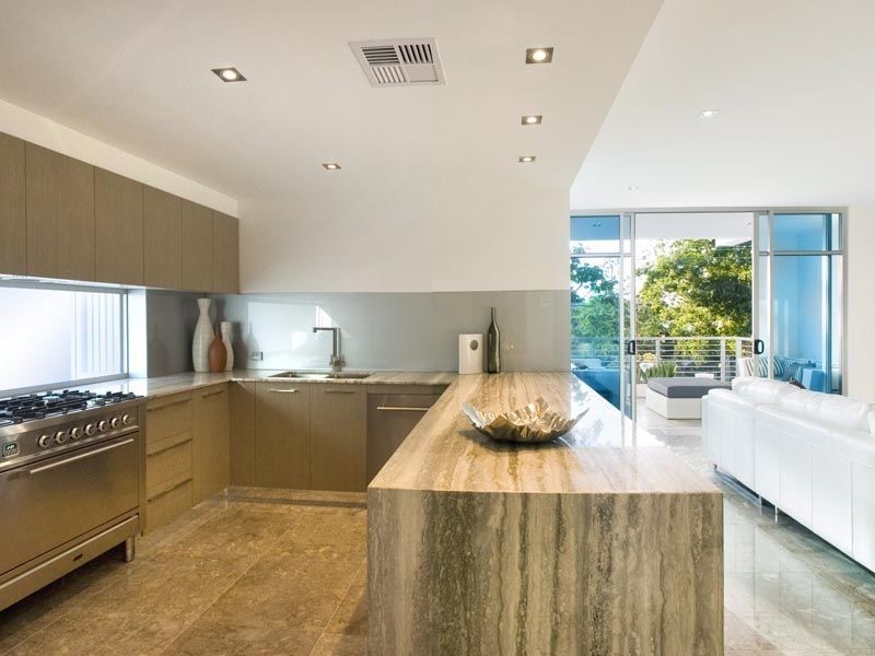 37 Derby Street, Highgate Hill QLD 4101