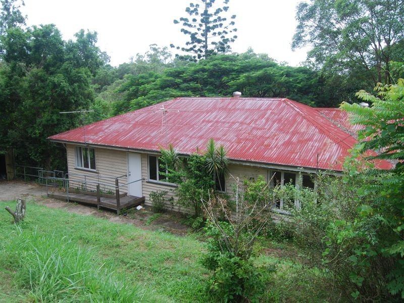 45 Burbong Street, Chapel Hill QLD 4069