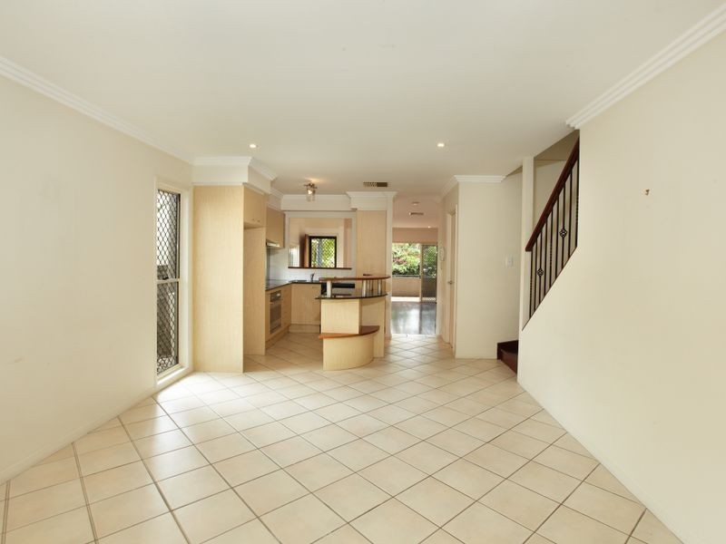 3/11 Indooroopilly Road, Taringa QLD 4068