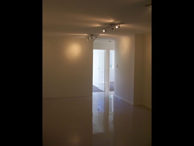 1/81 Armadale Street, St Lucia QLD 4067