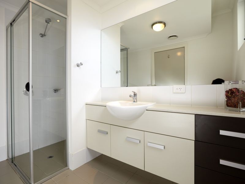 35/8 Belgrave Road, Indooroopilly QLD 4068