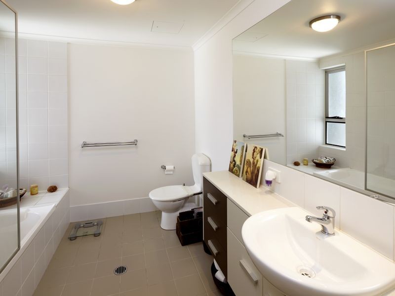 35/8 Belgrave Road, Indooroopilly QLD 4068