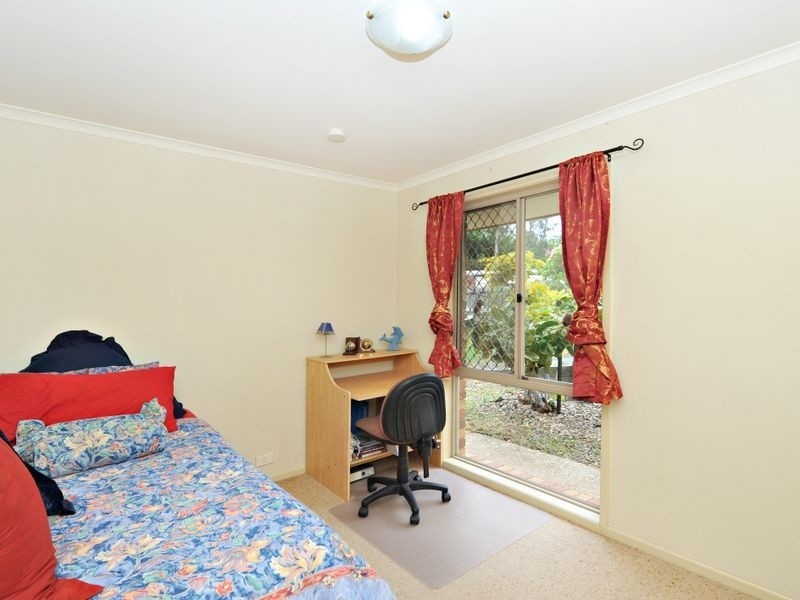 2 Lindesay Court, Sinnamon Park QLD 4073