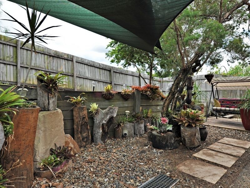 2 Lindesay Court, Sinnamon Park QLD 4073