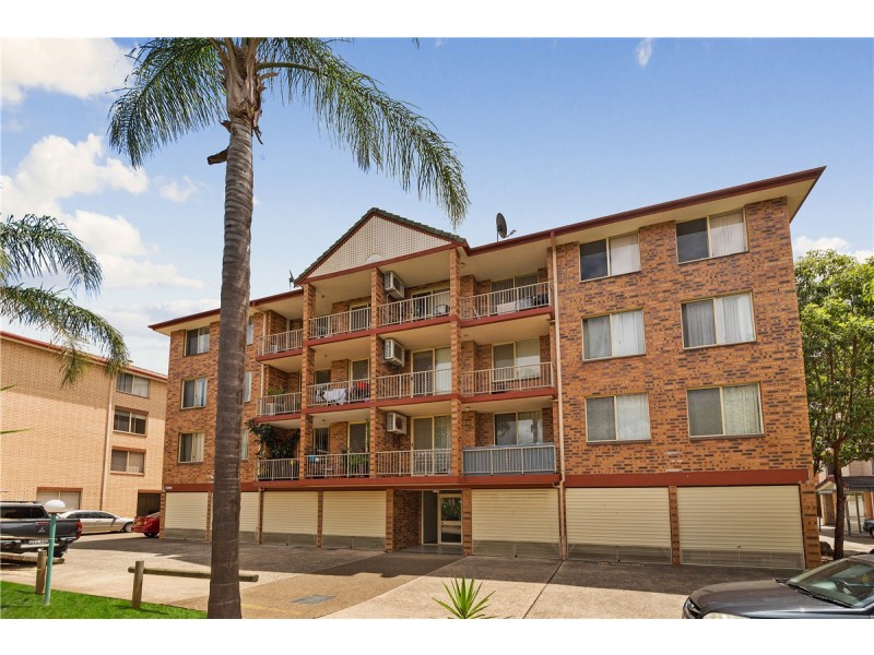 51/4 Riverpark Road, Liverpool NSW 2170