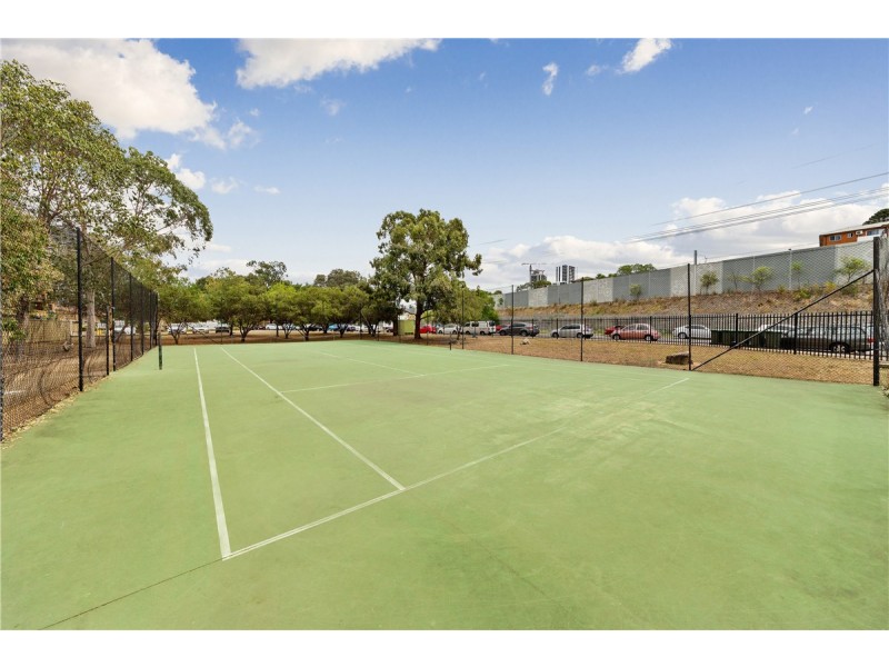 51/4 Riverpark Road, Liverpool NSW 2170