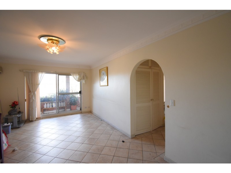 8/8 Church Street, Cabramatta NSW 2166