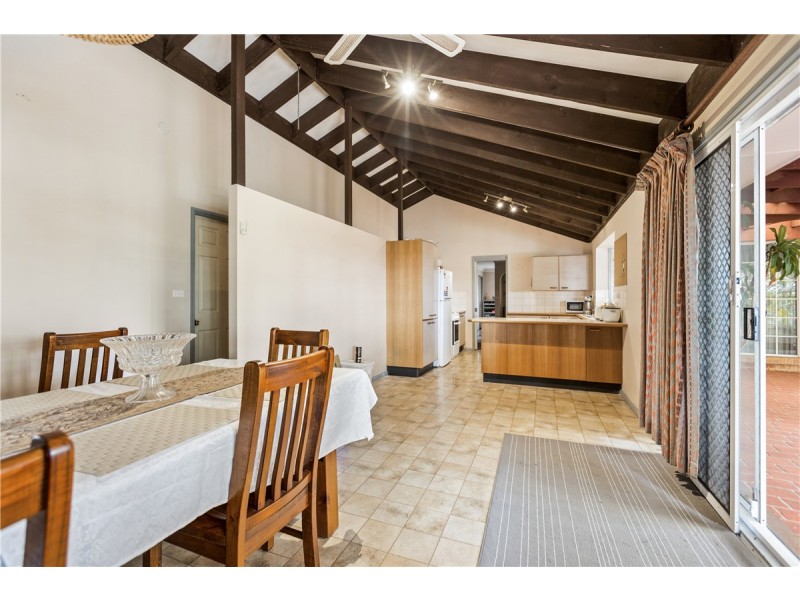 5 Warriewood Street, Woodbine NSW 2560