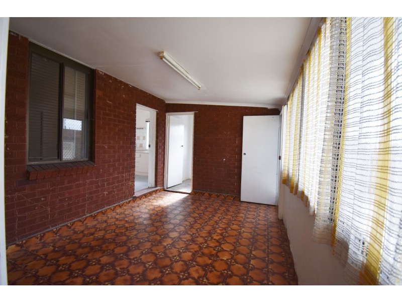 43 Tully Avenue, Liverpool NSW 2170