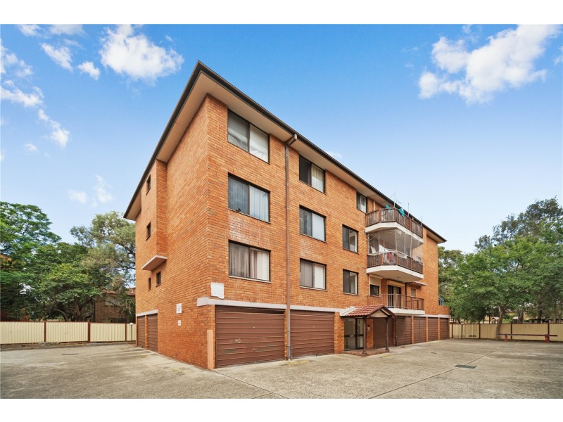 14/4 – 11 Equity Place, Canley Vale NSW 2166