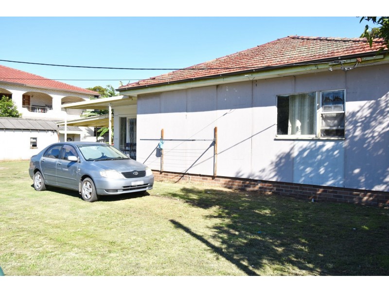 2 Bartley Street, Cabramatta NSW 2166