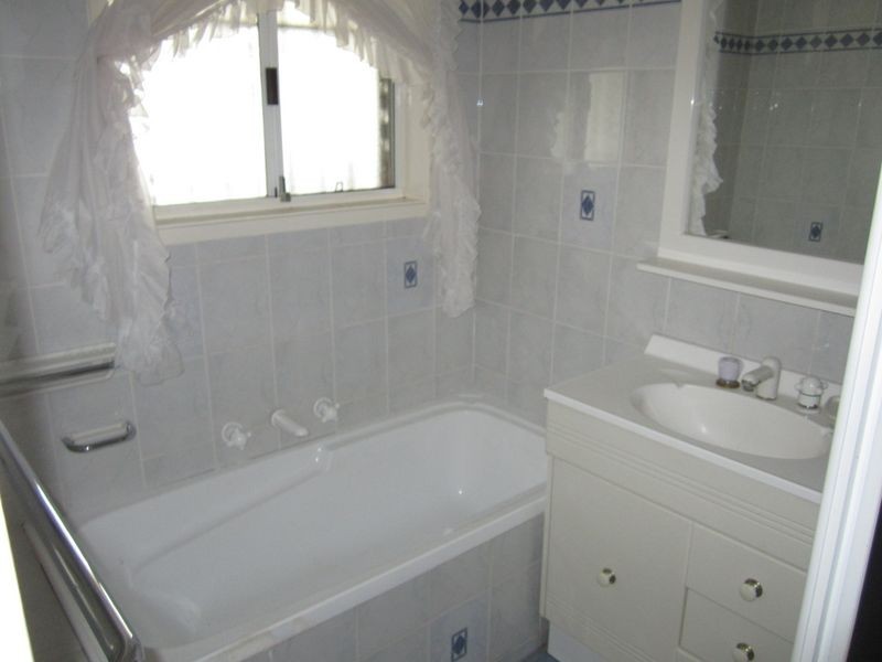 Greenfield Park NSW 2176