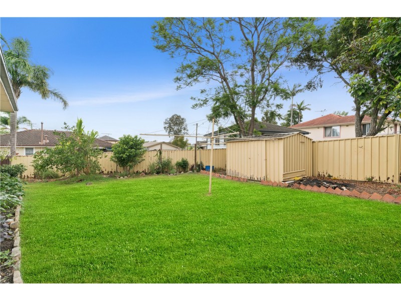 12 McIlwain Street, Ashcroft NSW 2168