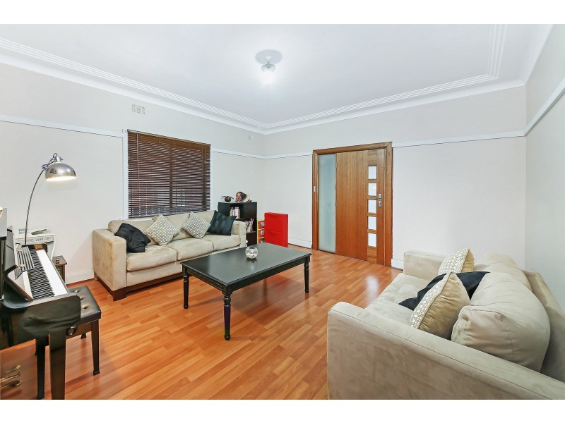 102 Homer Street, Earlwood NSW 2206