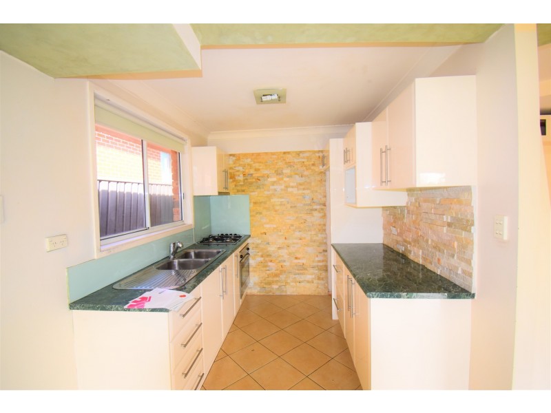 32 Auckland Street, Bonnyrigg Heights NSW 2177