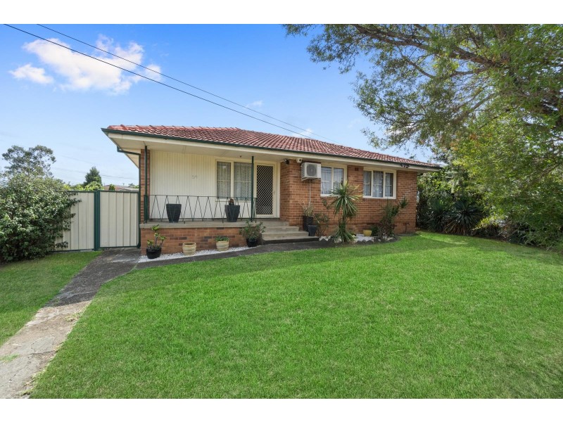 54 Bobin Road, Sadleir NSW 2168